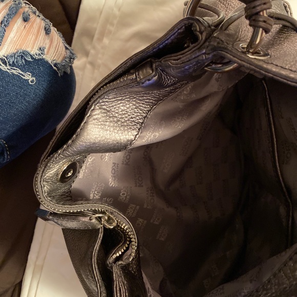 michael kors handbag B-1006 - Picture 4 of 6